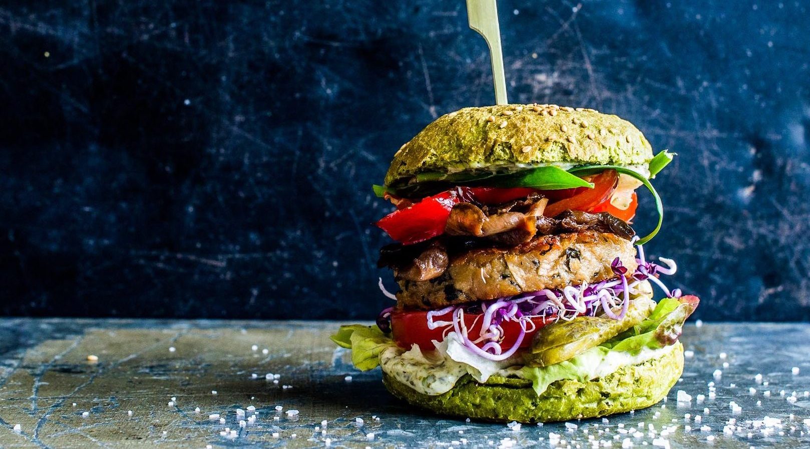 Local Heroes Journey: Dutch weed burger